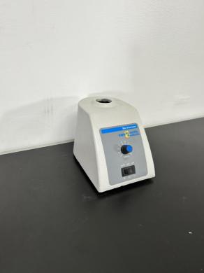 VWR Mini Vortexer Benchtop Sample Mixer with Speed Control-cover