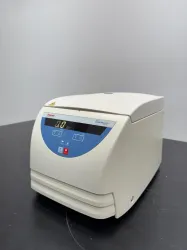 Thermo Sorvall Legend Micro 21 Centrifuge, 2 of 4