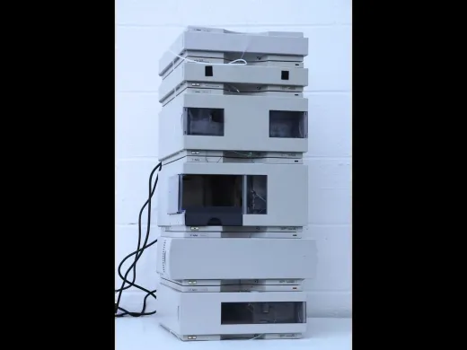 Agilent 1100 Series HPLC System with Degasser, DAD, Autosampler, Binary Pump, and Column Compartment