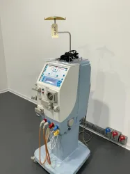 Gambro AK-96 Hemodialysis Machine with Integrated Control Panel, 4 of 4