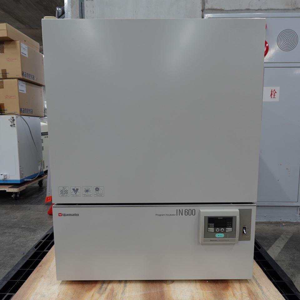 Yamato Scientific IN600 Low Temperature Incubator for Controlled Cooling