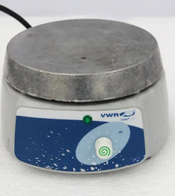 VWR DylaStir 986952 Magnetic Stirrer 100–1600 RPM, 1500 mL Capacity, Variable Speed Control
