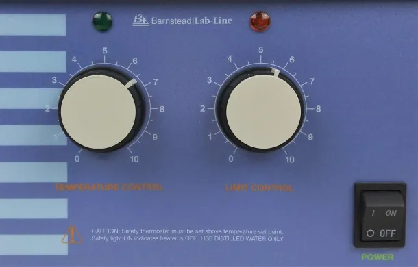 Barnstead (Lab-Line) 18050A 2L Analog Water Bath