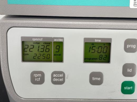 Hermle Benchmark Z446 High-Speed Benchtop Laboratory Centrifuge-cover