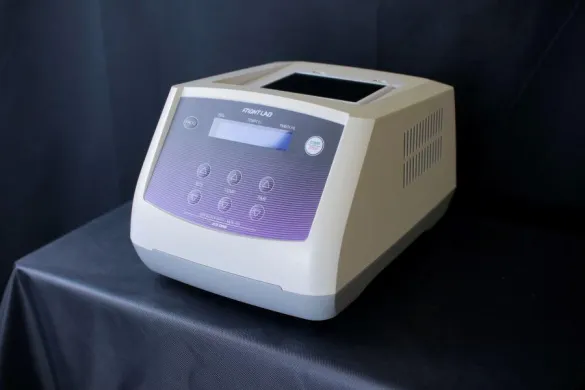 AS ONE MyBL-100 Dry Bath Incubator with PID Temperature Control and PCR Block Heater Set