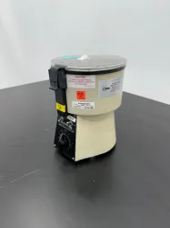 Clay Adams Benchtop Centrifuge for Laboratory and Biomedical Applications, 2 of 4