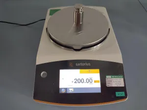 Sartorius Quintix 1102 1CFR Precision Balance 1100g/0.01g, 7 of 11