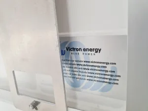 Victron Energy 30W-12V Mono Series 3a SPM030301200, 7 of 12