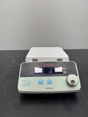 Thermo Scientific Super-Nuova+ Digital Magnetic Stirring Hotplate for Laboratory Use-cover