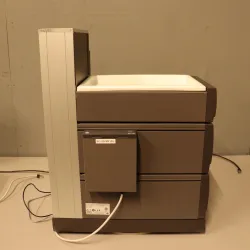 GE Healthcare AKTA FPLC Purifier 10 System with Frac-950 Fraction Collector and UPC 10 Controller, 11 of 17
