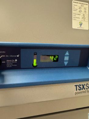 Thermo Scientific TSX2305SA Digital Temperature-Controlled Laboratory Refrigerator-cover
