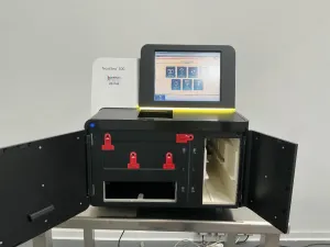 Illumina NextSeq 500 Benchtop Next-Generation Sequencing System, 3 of 4