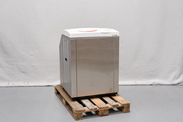 Tuttnauer 3870 ELVCGD Laboratory Autoclave for Sterilization Applications-cover