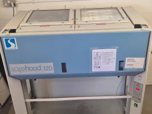 Semper Safehood 120 Laboratory Safety Cabinet for Operator Protection, 6 of 9