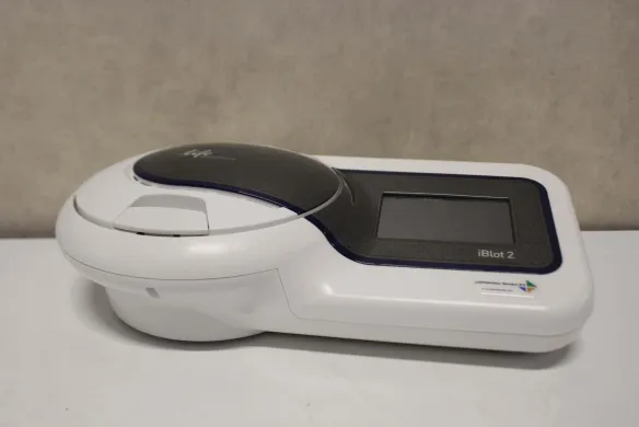 Life Technologies iBlot 2 Gel Transfer Device