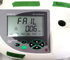 Biochrom Novaspec III Visible Spectrophotometer (330 to 830 nm), 16 of 19