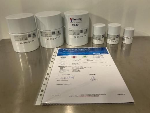 METTLER TOLEDO Set of 6 Mixed Stainless Steel Calibration Weights 2kg-200g-cover