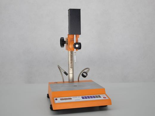 Petrotest PNR10 Penetrometer for Viscous and Deformable Substance Analysis-cover