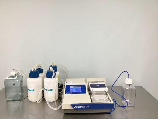Molecular Devices AquaMax 2000/4000 Automated Microplate Washer for 96- and 384-Well Plates-cover
