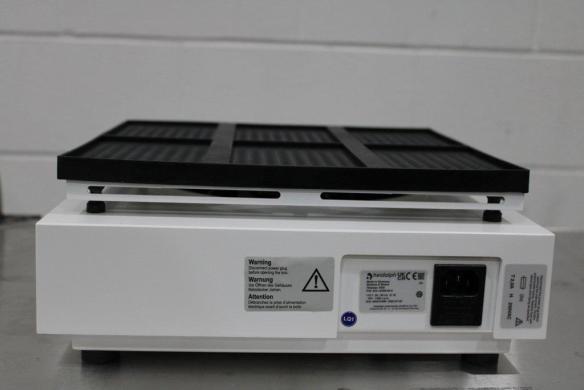 Heidolph Titramax 1000 Laboratory Incubator Shaker 115V, 50/60Hz-cover