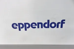 Eppendorf CellXpert C170i CO2 Incubator for Precise Cell Culture and Biotech Applications, 20 of 22