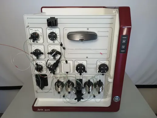 GE ÄKTA pure 25 M FPLC System for Protein Purification (2013)