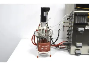 Sartorius Stedim Biostat B Twin Bioreactor System with 2L Autoclavable Single-Wall Glass Vessels, 15 of 27