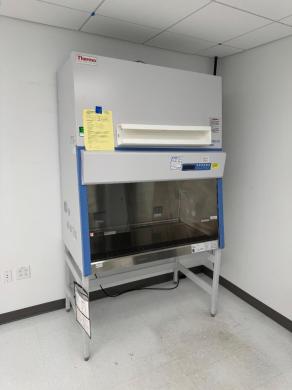 Thermo Fisher Scientific 1300 Series A2 Class II 4' Biological Safety Cabinet Model 1335-cover