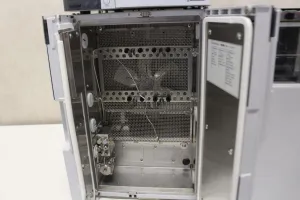 Shimadzu Prominence HPLC System with Degasser, Binary Pump, Column Oven, and Autosampler, 3 of 8