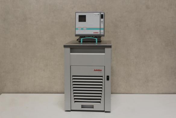 Julabo F32-HE Refrigerated Circulating Water Bath with Precise Temperature Control-cover