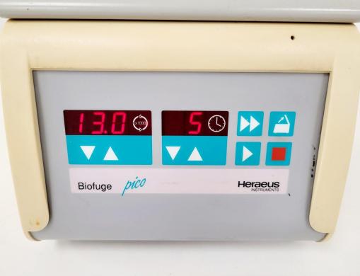 Heraeus Biofuge Pico Centrifuge with 3324 Rotor Lab-cover