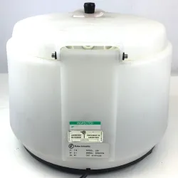 Fisher Centrific 228 Benchtop Centrifuge with 6 x 15mL Fixed-Angle Rotor, 7 of 16