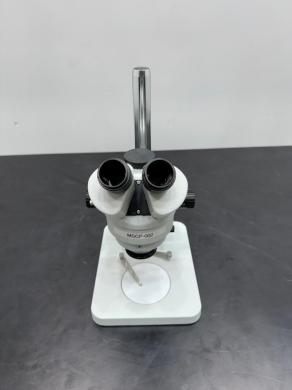 AmScope Stereo Microscope with Binocular Head and Ergonomic Design-cover