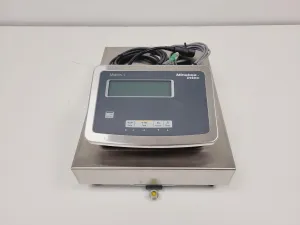 Minebea Intec Medrics 1 MW1P1E-60ED-I-V1 Precision Analytical Balance, 2 of 17