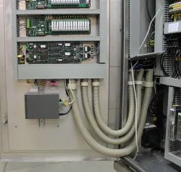 Amersham Pharmacia Biotech Model 1418 Liquid Chromatography Biopharmaceutical Process System, 9 of 12
