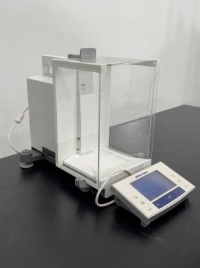 Mettler Toledo XS64 Analytical Balance with Glass Draft Shield and Touchscreen Interface-cover