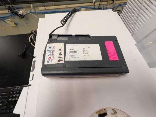 Agilent 1200 Series HPLC System with Diode Array Detector and Autosampler-cover