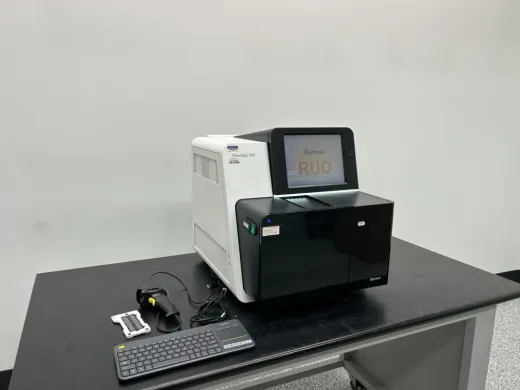 Illumina NextSeq 500 Benchtop High-Throughput Sequencing System