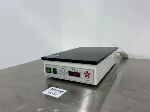 Sakura 1452 Digital Laboratory Hot Plate with Precise Temperature Control, 2 of 4