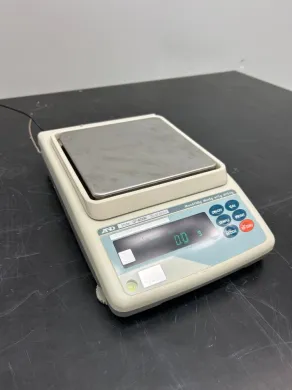 A&D Weighing EK-1200i Everest Compact Analytical Balance with Digital Display