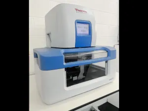 Thermo Fisher Scientific Versette Automated Benchtop Liquid Handler for 96/384-Well Plates, 3 of 12