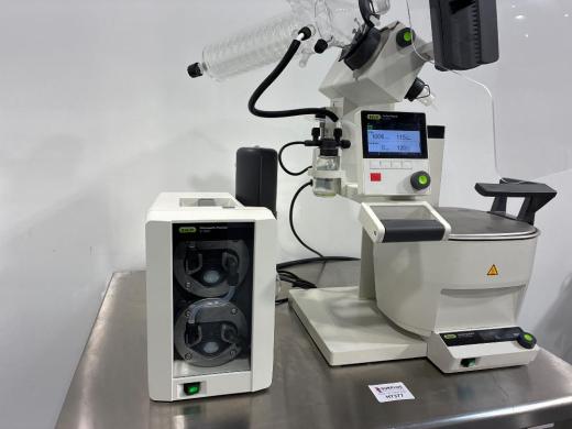 Buchi R-300 EL Rotary Evaporator with Integrated B-305 Basic Vacuum Pump-cover