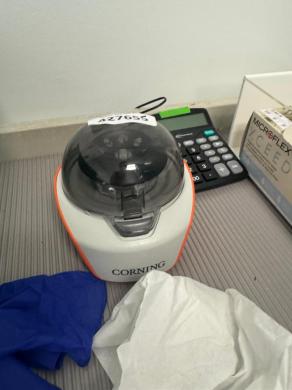 Corning Model 6770 Mini Centrifuge for Benchtop Sample Spin-Down-cover