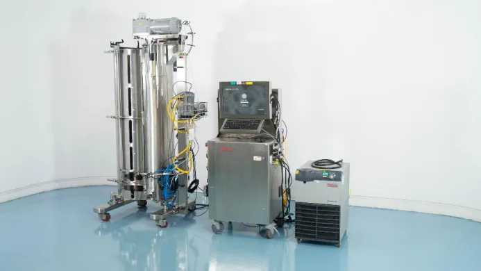 Thermo Scientific HyPerforma 300 L Single-Use Fermentor for Bioprocessing Applications