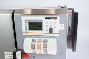 Despatch LCC1-16NV-4 Laboratory Oven, 260°C, 35 × 35 × 35 cm, 2015, 6 of 10