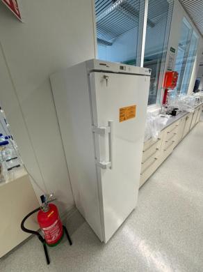 Liebherr LKexv 3600 Index 21A / 001 Explosion-Proof Laboratory Refrigerator-cover