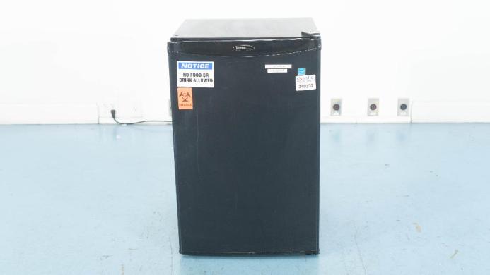Danby DAR440BL Undercounter Laboratory Refrigerator for Controlled Cooling-cover