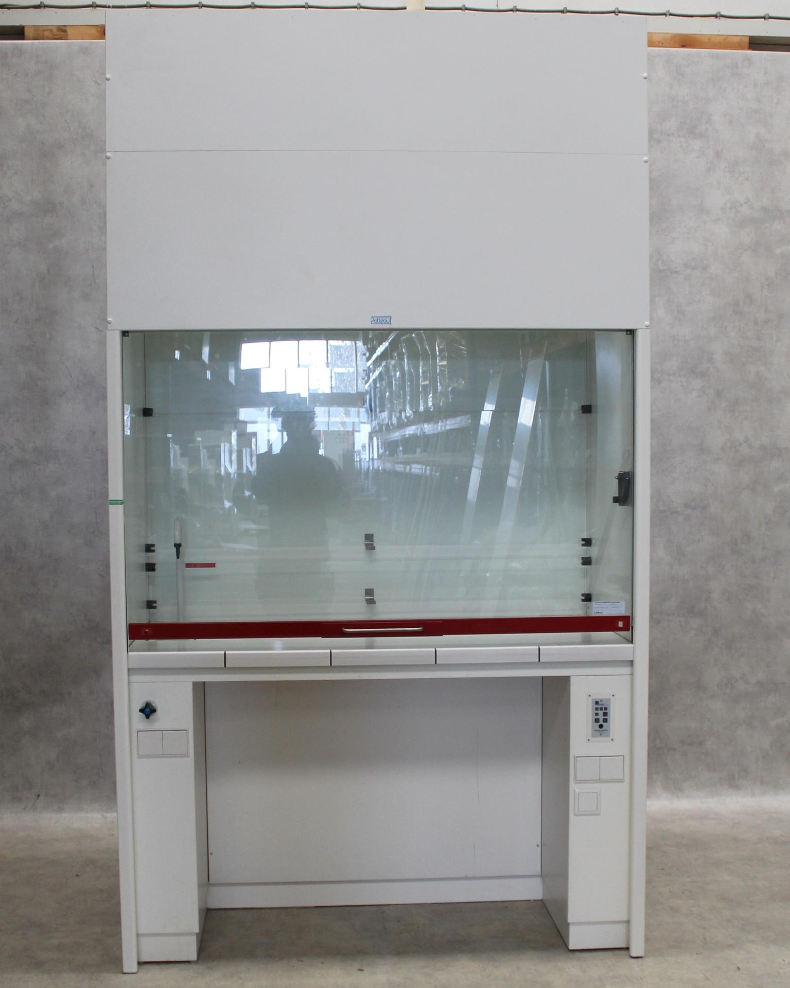 Potteau 1500 Laboratory Fume Hood with 1460 mm Internal Width