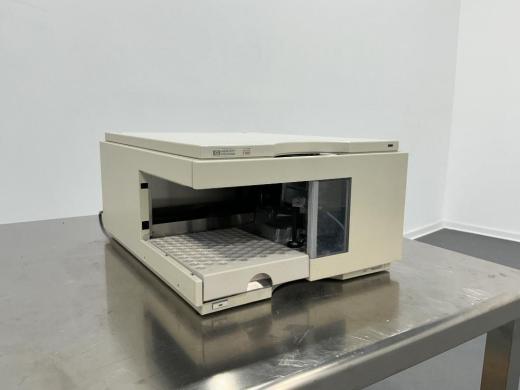HP 1100 Series Autosampler G1313A for HPLC Systems with 96-Vial Tray and Syringe Pump-cover