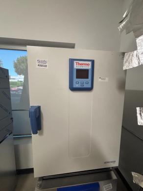 Thermo Fisher Scientific Heratherm OMS180 Digital Laboratory Oven for Controlled Heating Applications-cover